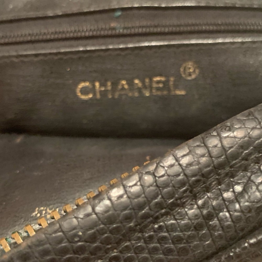 Chanel Caviar Pattern Camera Case Black - Vintage… - image 7